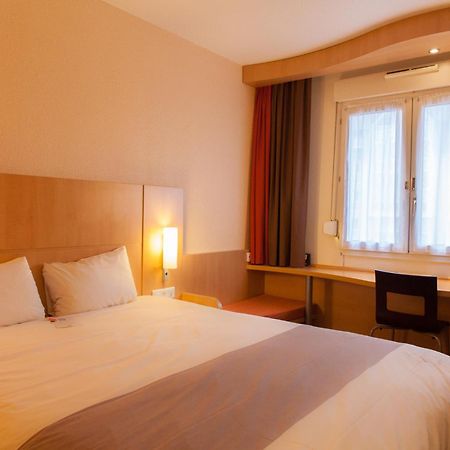 Ibis Alencon Hotell Exteriör bild