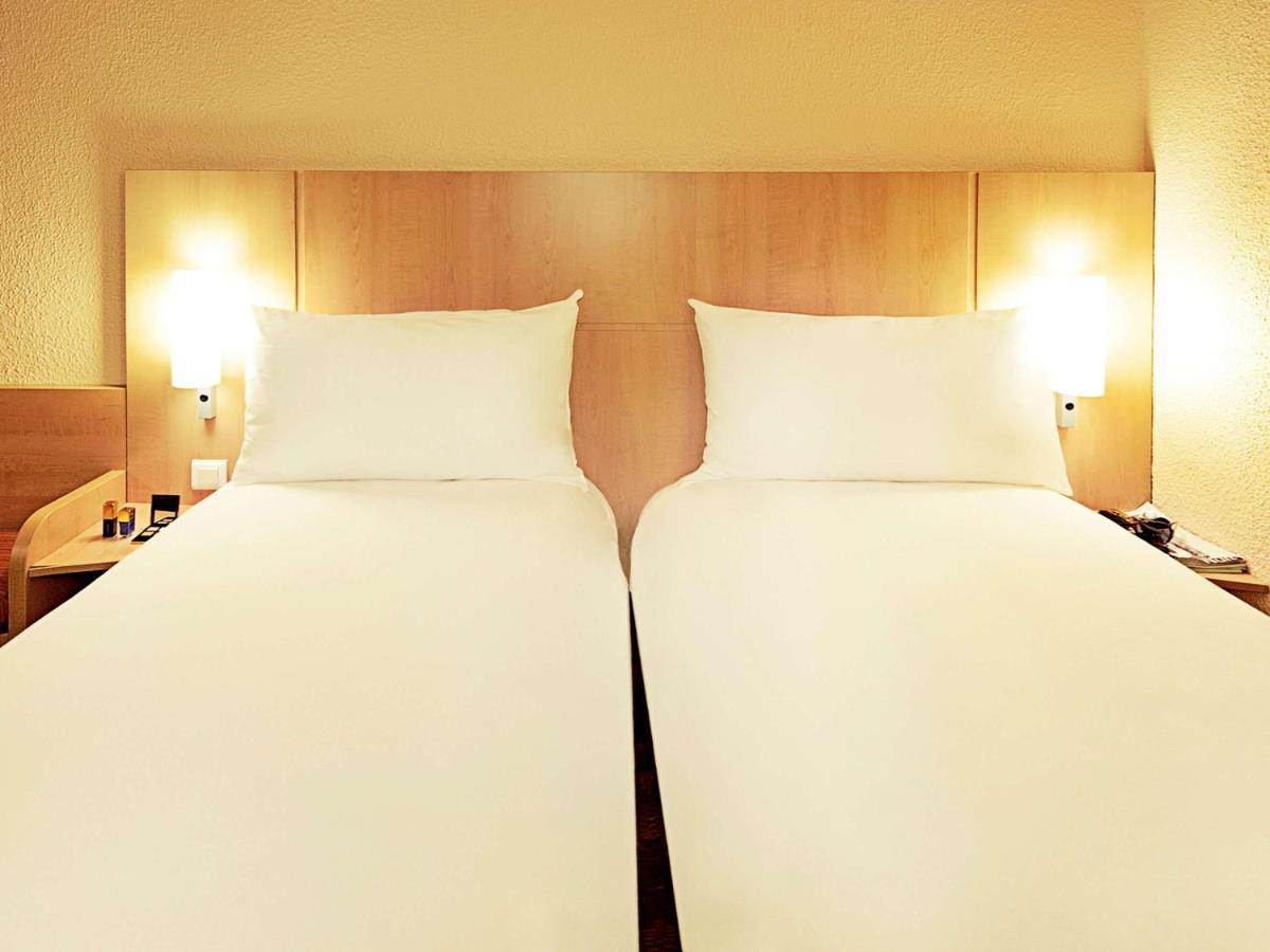 Ibis Alencon Hotell Exteriör bild