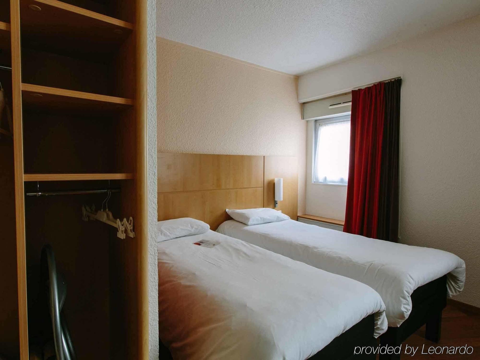 Ibis Alencon Hotell Exteriör bild